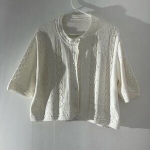 Elegant White Lace Women's Top